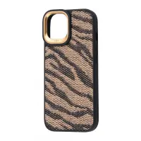 Чехол накладка Kajsa Glamorus iPhone 15 Бронзовая