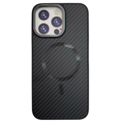 Чохол накладка Carbon Armor with MagSafe iPhone 15 Чорна