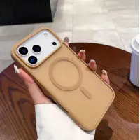 Чохол Накладка Smoky MagSafe iPhone 17 Коричнева Cofee Brown