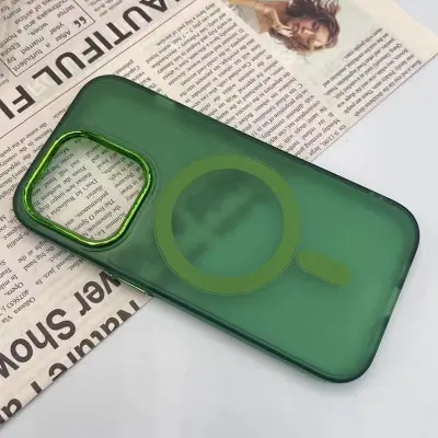 Чехол накладка Lily MagSafe iPhone 15 Pro Max Зеленая / Army Green