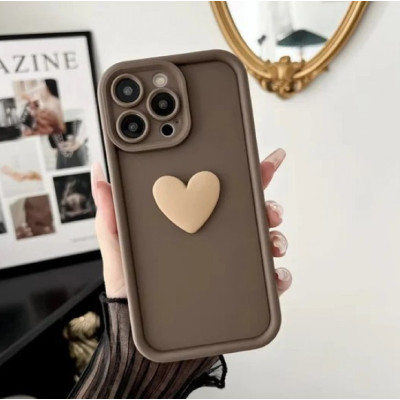 Чохол Накладка Beige Heart iPhone 16 Pro Коричнева