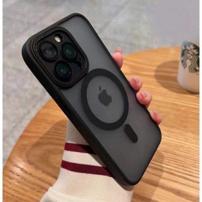 Чехол накладка Protective Camera Matte Clear iPhone 14 Черная