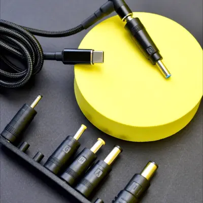 Кабель живлення для ноутбука з набором перехідників 100W Кабель живлення для ноутбука з набором перехідників 100W