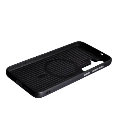 Чехол Накладка Carbon MagSafe Samsung S921 (S24) Черная