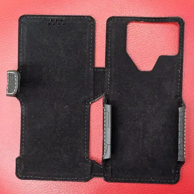 Чохол-книжка Універсальна 6.2" SC Крокодил Чорна