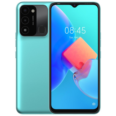 Смартфон Tecno Spark 8С (KG5n) 4/64GB Turquoise Cyan, зеленый