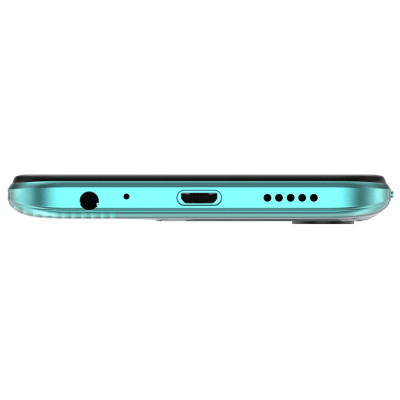 Смартфон Tecno Spark 8С (KG5n) 4/64GB Turquoise Cyan, зеленый