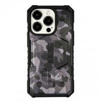 Чохол накладка UAG Adventure MagSafe iPhone 15 Pro Камуфляж чорний Чохол накладка UAG Adventure MagSafe iPhone 15 Pro Камуфляж чорний