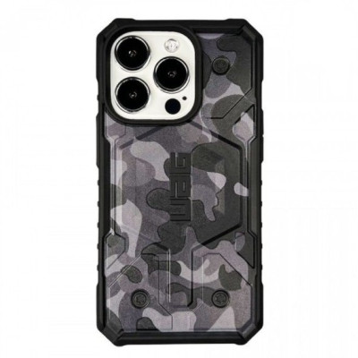 Чехол накладка UAG Adventure MagSafe iPhone 15 Pro Камуфляж черный