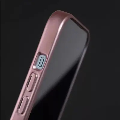 Чехол Накладка Metal Matte MagSafe iPhone 16 Розовая